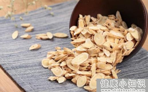 黄芪补气功效很厉害 搭配食物百病消退