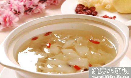 雪梨清热去火化痰止咳  雪梨的功效与作用